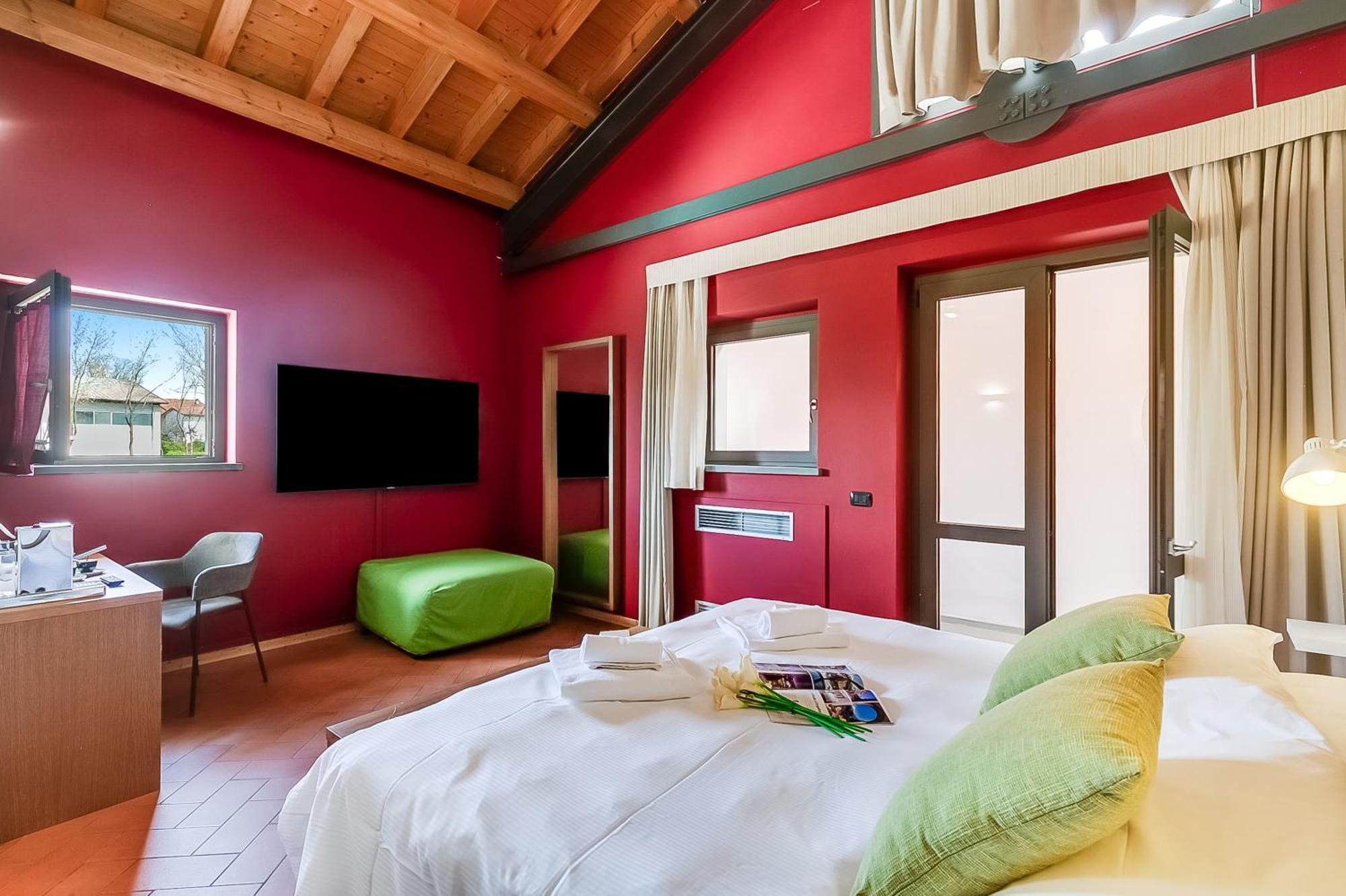 Almavite Wine Resort With Pool Desenzano del Garda Exterior foto