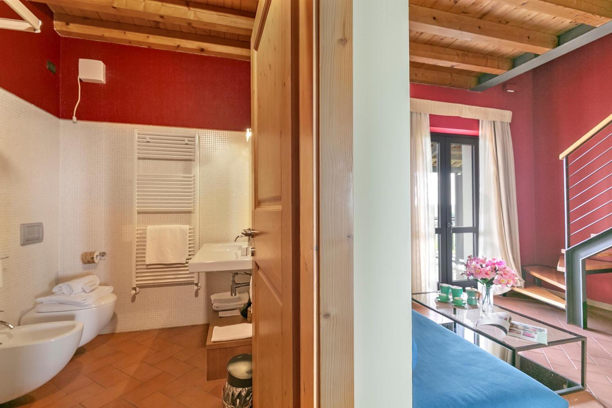 Almavite Wine Resort With Pool Desenzano del Garda Exterior foto